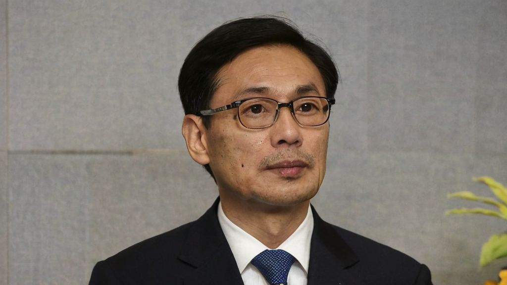 范冰冰霸气侧漏引争议因为她霸气侧漏所以范爷