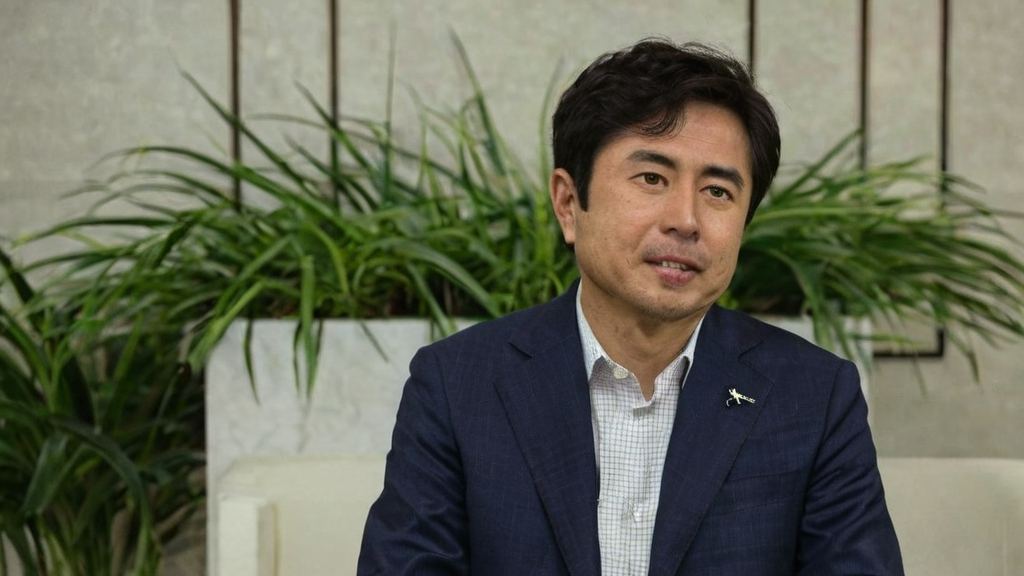 井柏然倪妮恋情曝光引发网友热议 网络热门事件的甜蜜瞬间